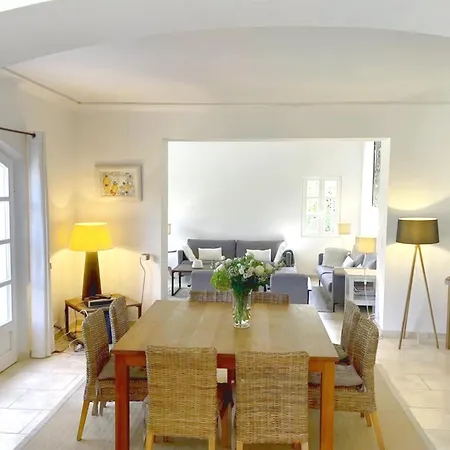 Charming Villa 300M Beach *